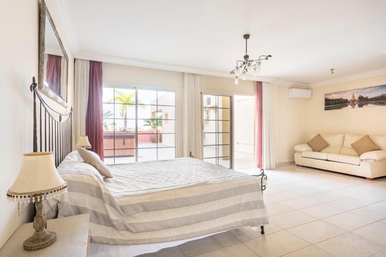 Terrazas Del Duque Sunset Apartment Costa Adeje  Bagian luar foto
